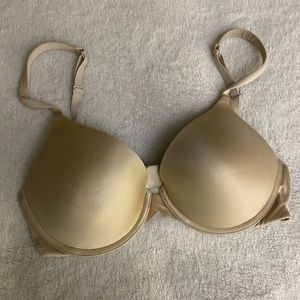 Victoria’s Secret bra